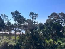 À vendre, face à la plage de St Philibert, très bel appartement  avec une chambre